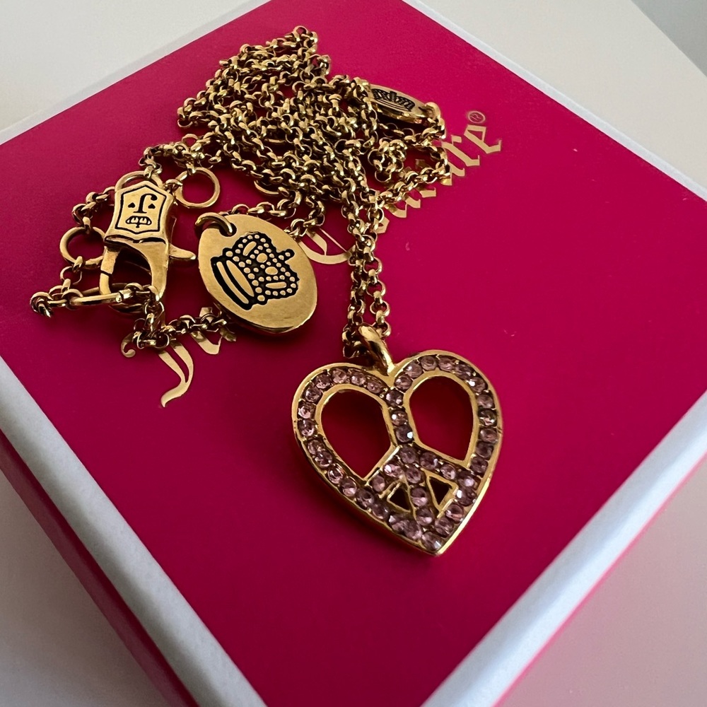 Juicy Couture Pink Heart
Peace Pendant Necklace